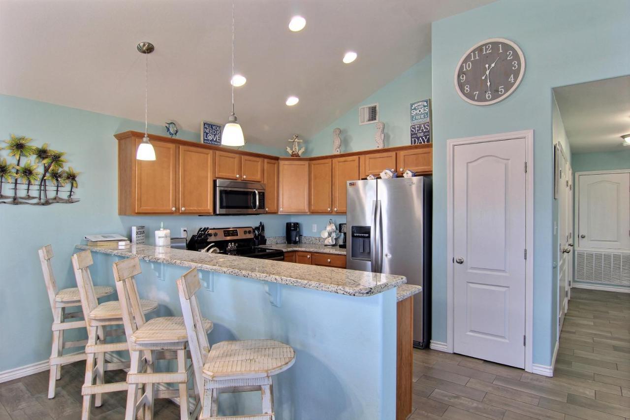 Bikinis And Martinis - House Villa Port Aransas Exterior photo